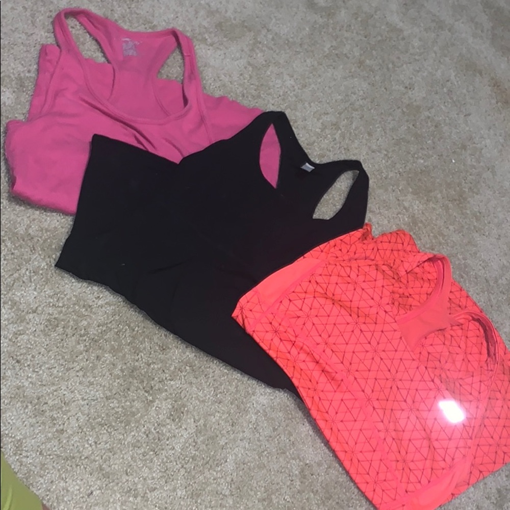 Workout tank tops